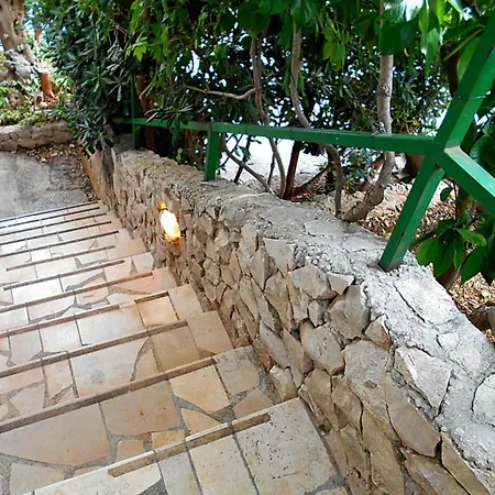 Naki Apartament *