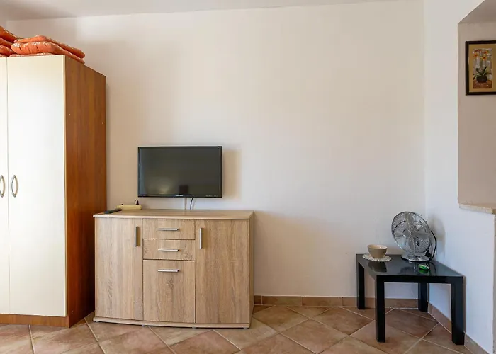 Naki Apartament *
