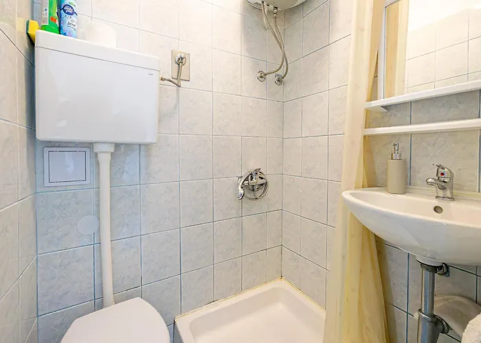 Apartament Naki Slatine