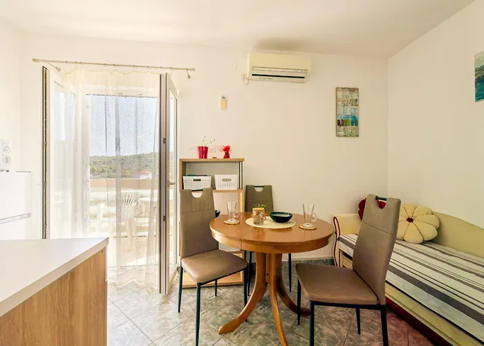 Naki Apartament Slatine